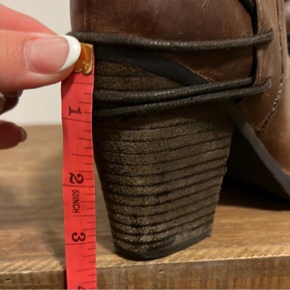 Steve Madden Raglin Bootie in Cognac Brown Size 6.5 - Picture 7 of 13